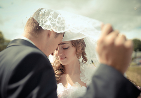 命理解析易奉子成婚的命格？