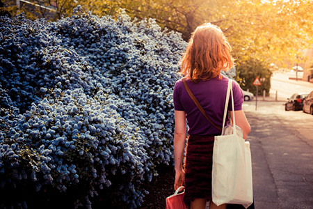 八字看谁适合离乡发展