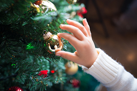 啥八字的人为赚钱不择手段