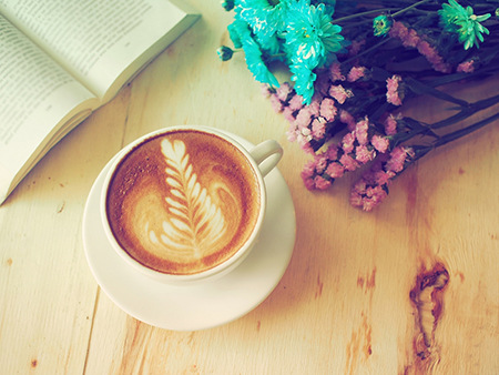 啥八字的人野桃花缠身